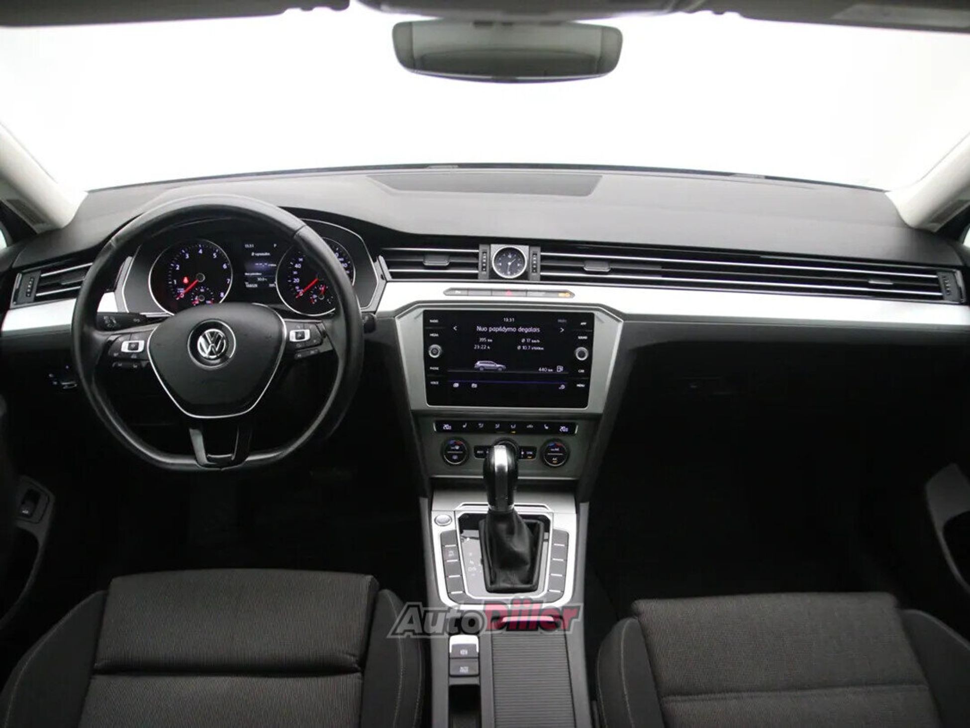 Volkswagen Passat 1.4 110kW 2019, photo 2/10