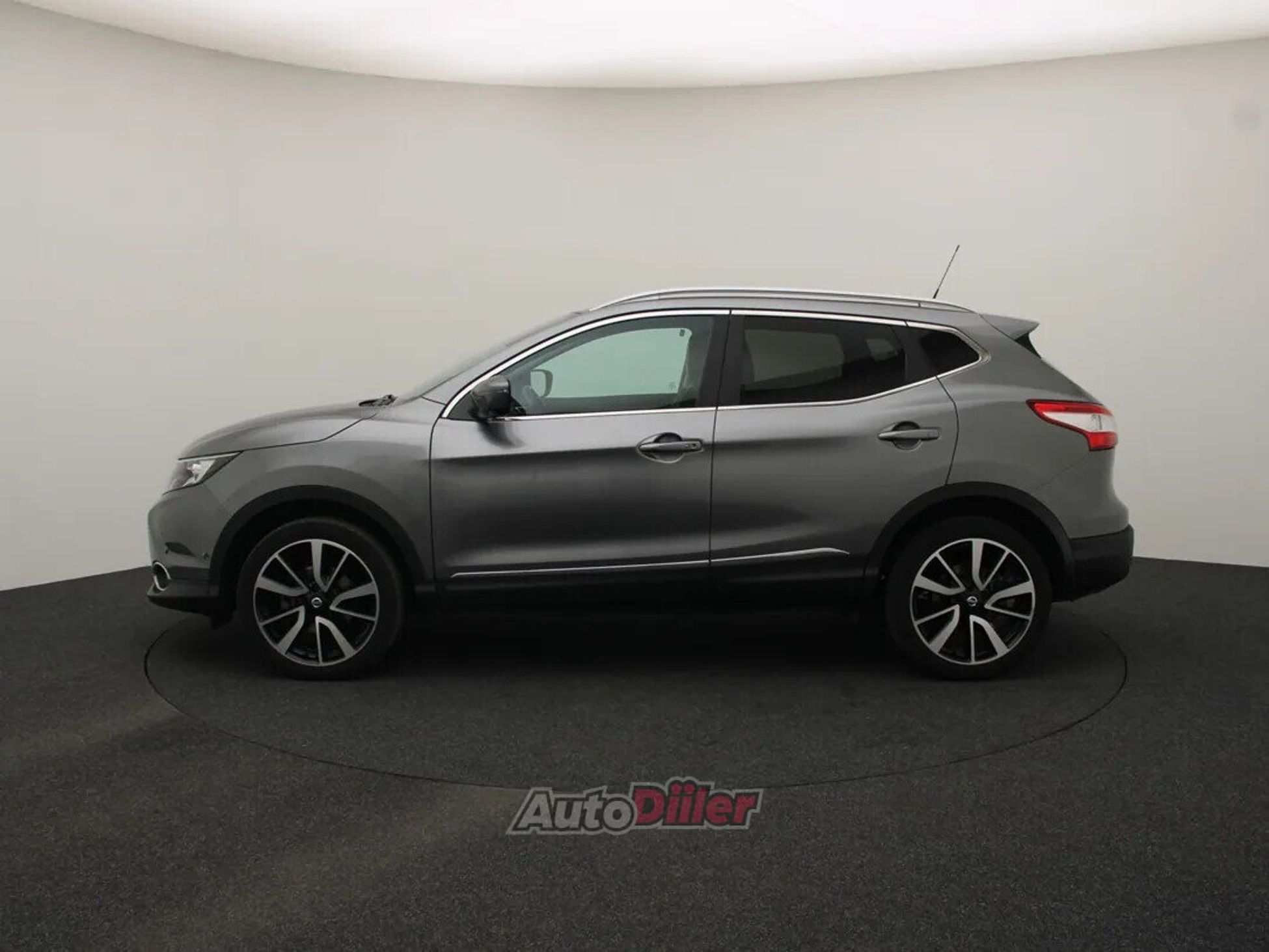 Nissan Qashqai Tekna 1.5 81kW 2017, photo 6/10