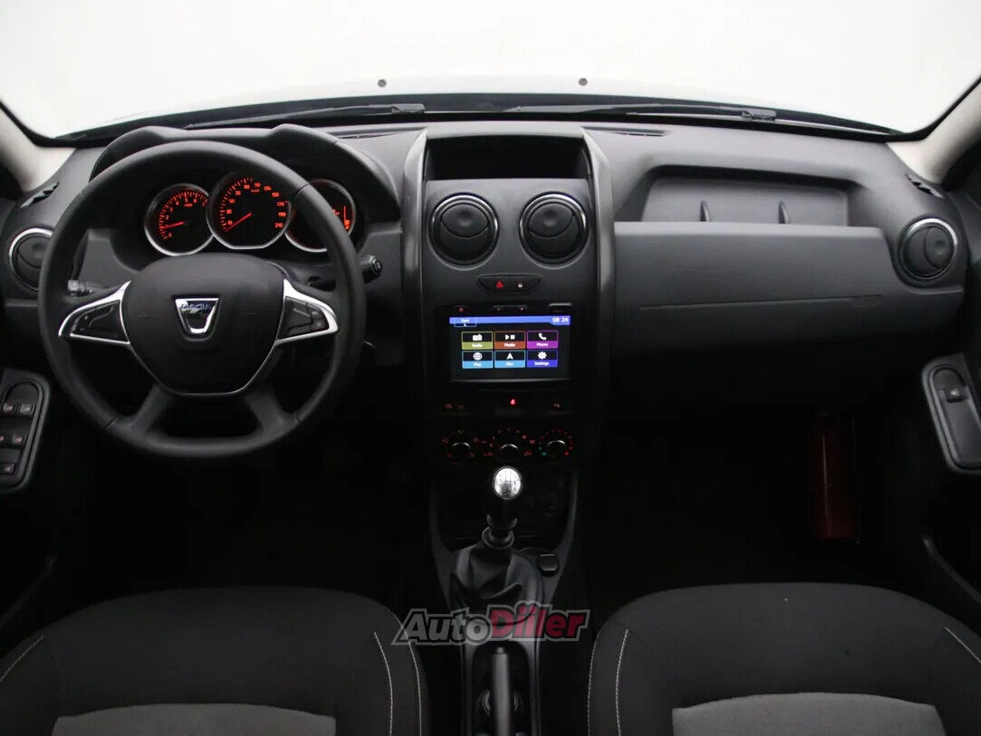 Dacia Duster Explorer 1.2 92kW 2017, photo 2/10