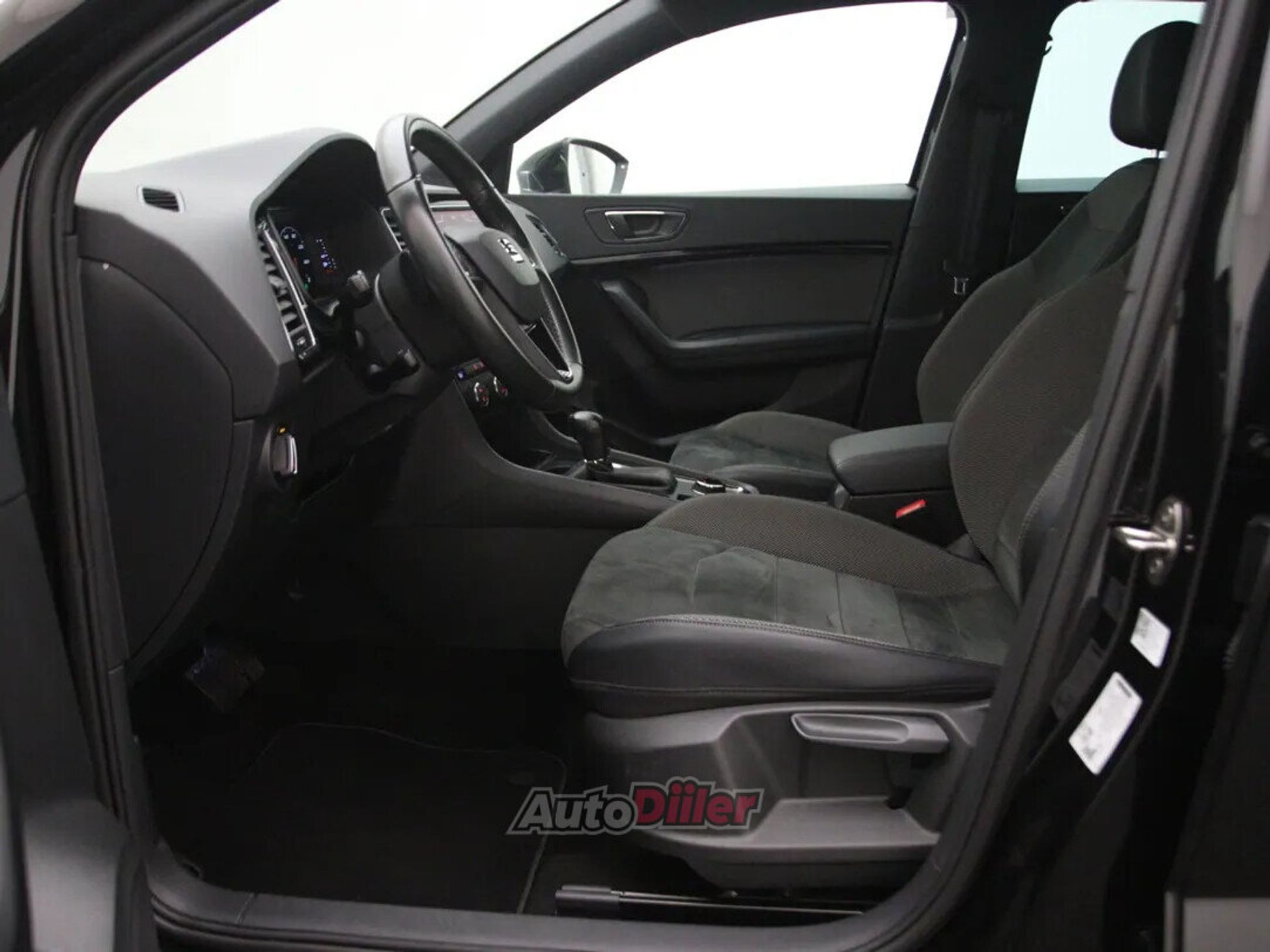 SEAT Ateca 2020, photo 4/10