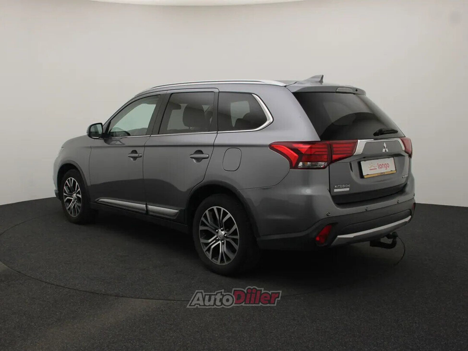 Mitsubishi Outlander 2017, photo 7/10