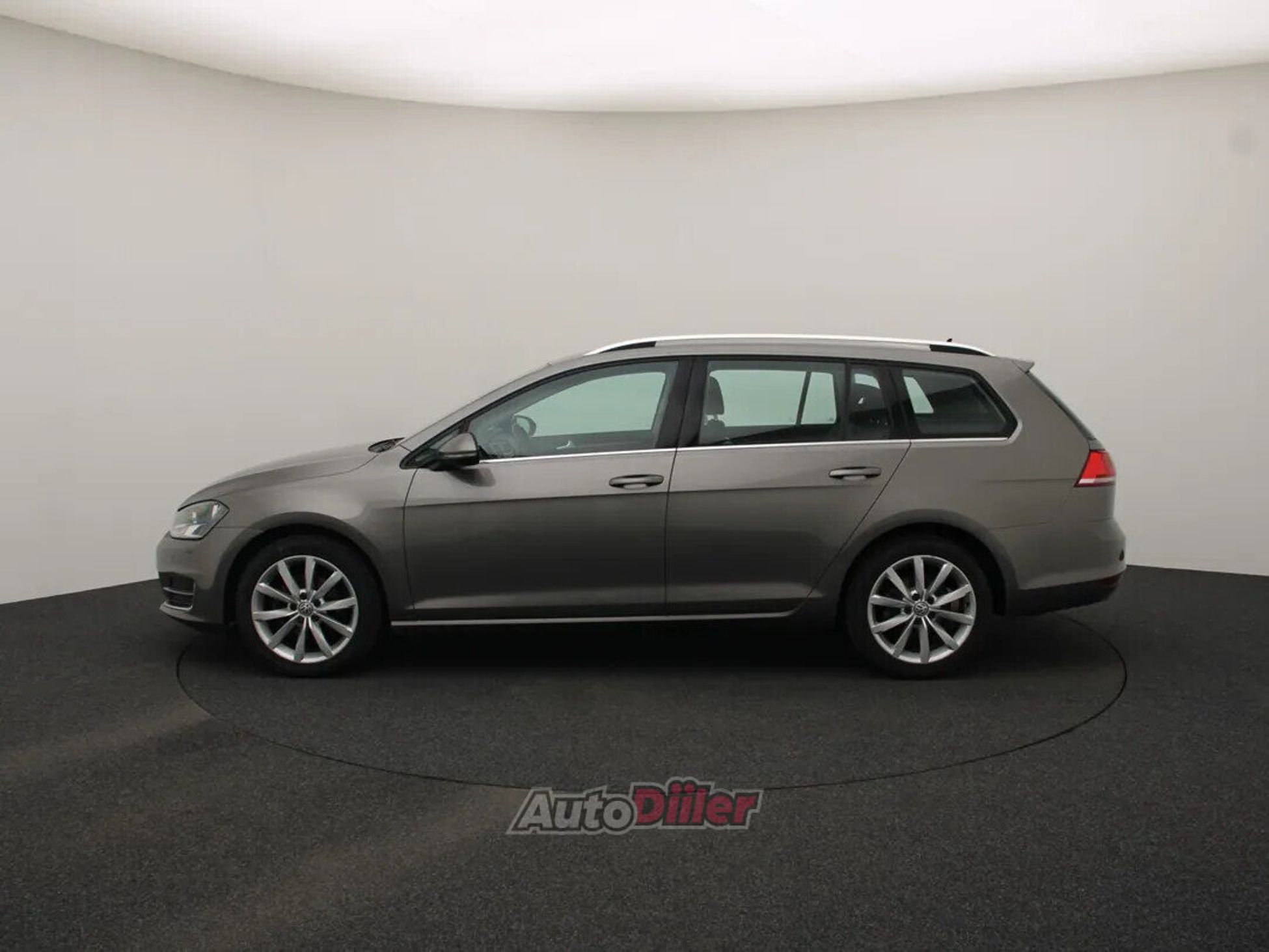 Volkswagen Golf Highline 1.4 90kW 2015, photo 6/10