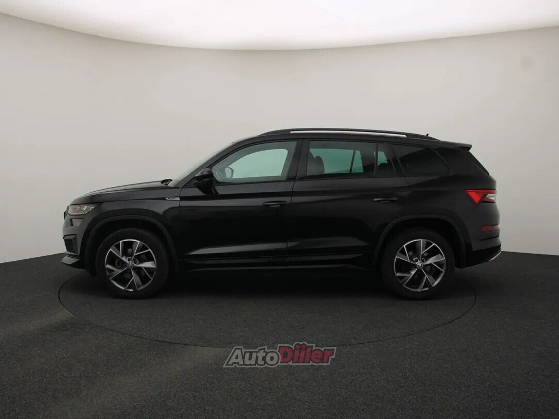 Skoda Kodiaq 2022, photo 6/10