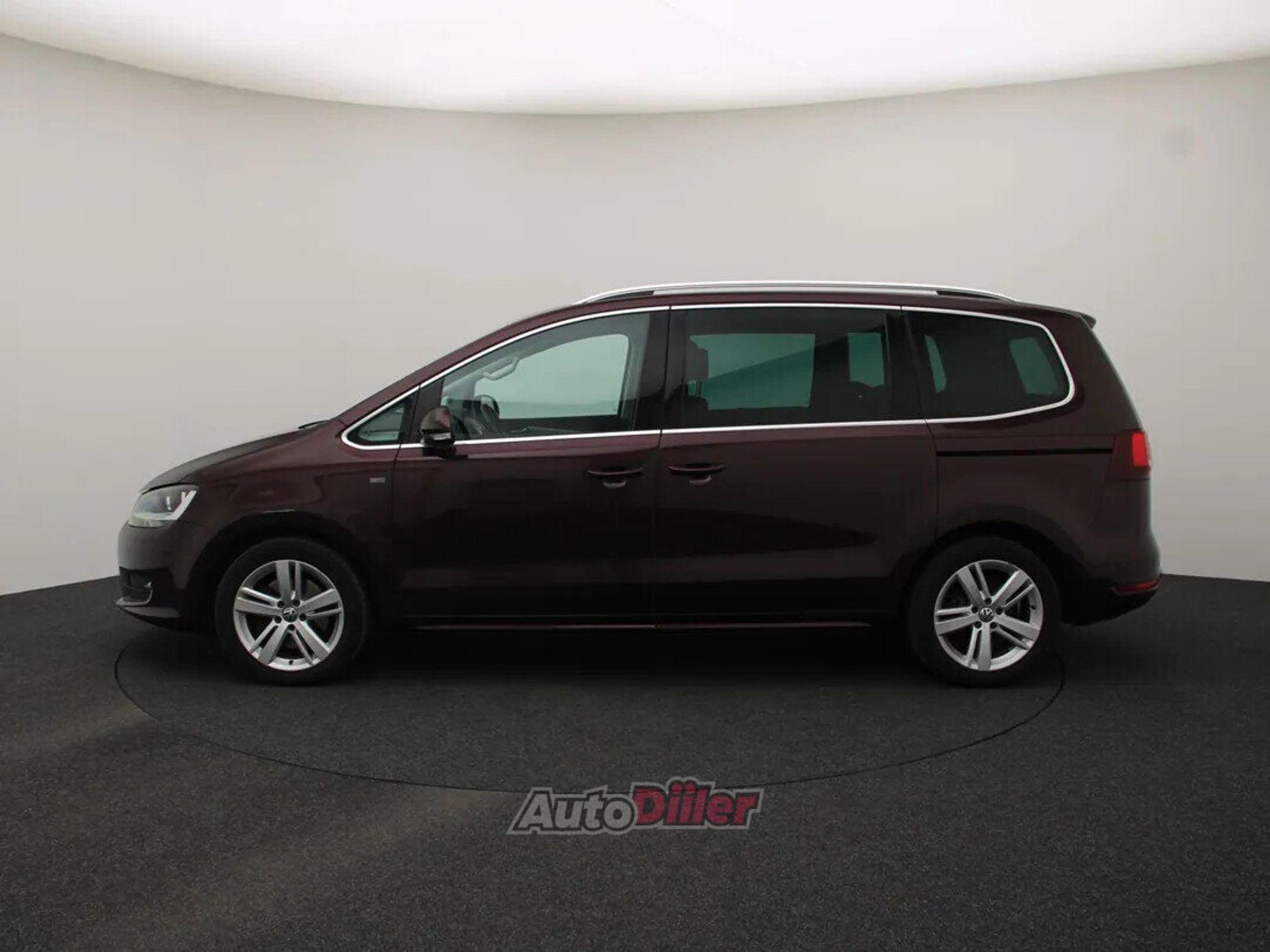Volkswagen Sharan 2.0 135kW 2015, kuva 6/10