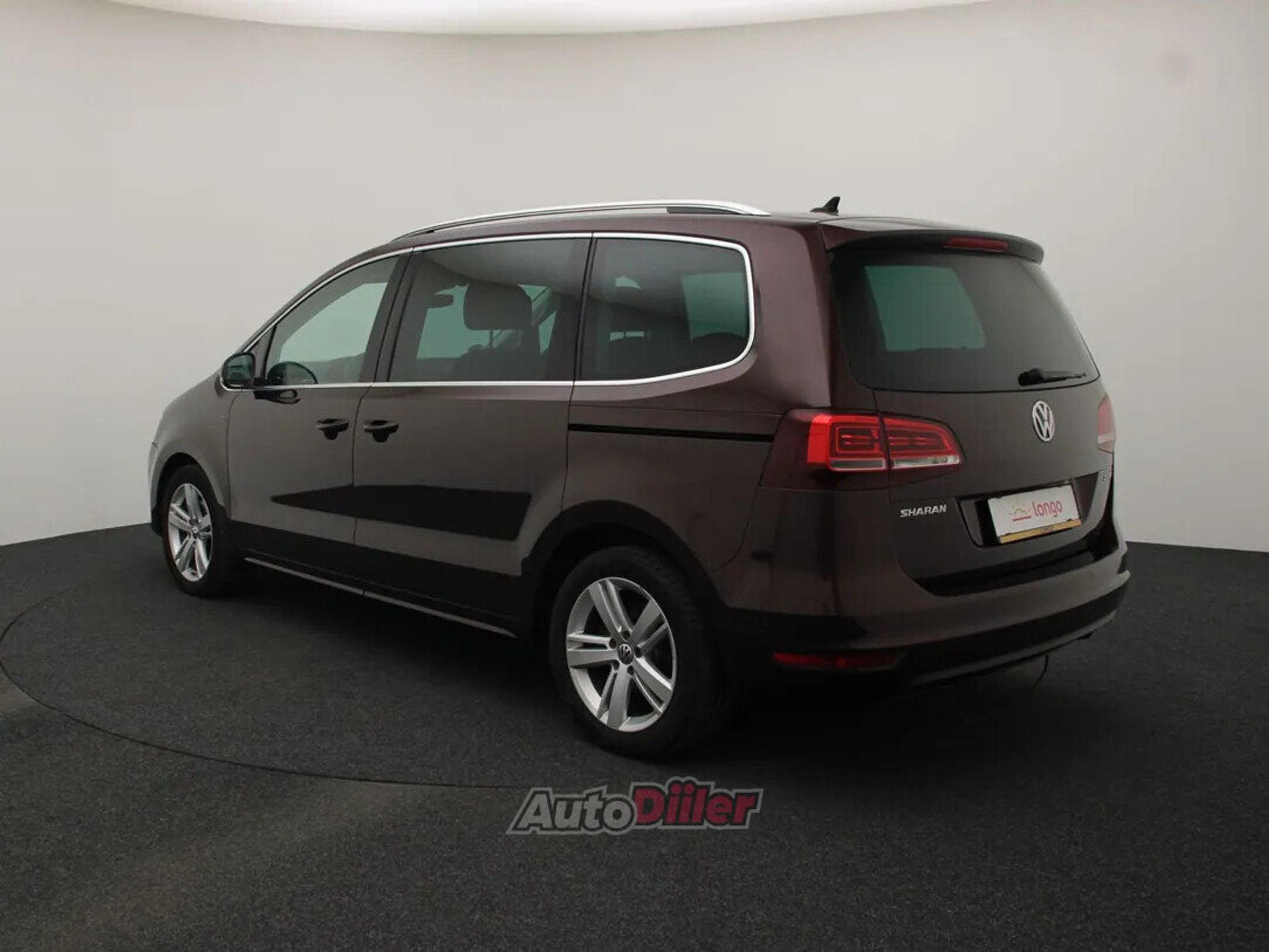Volkswagen Sharan 2.0 135kW 2015, kuva 7/10