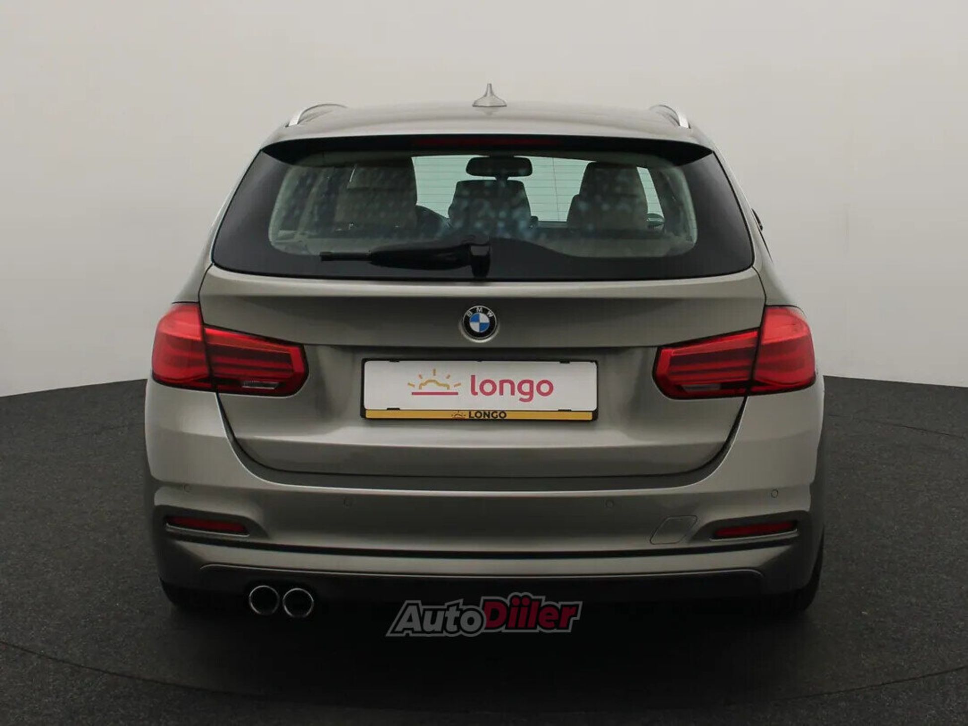 BMW 320 Essential 2.0 140kW 2015, photo 5/10