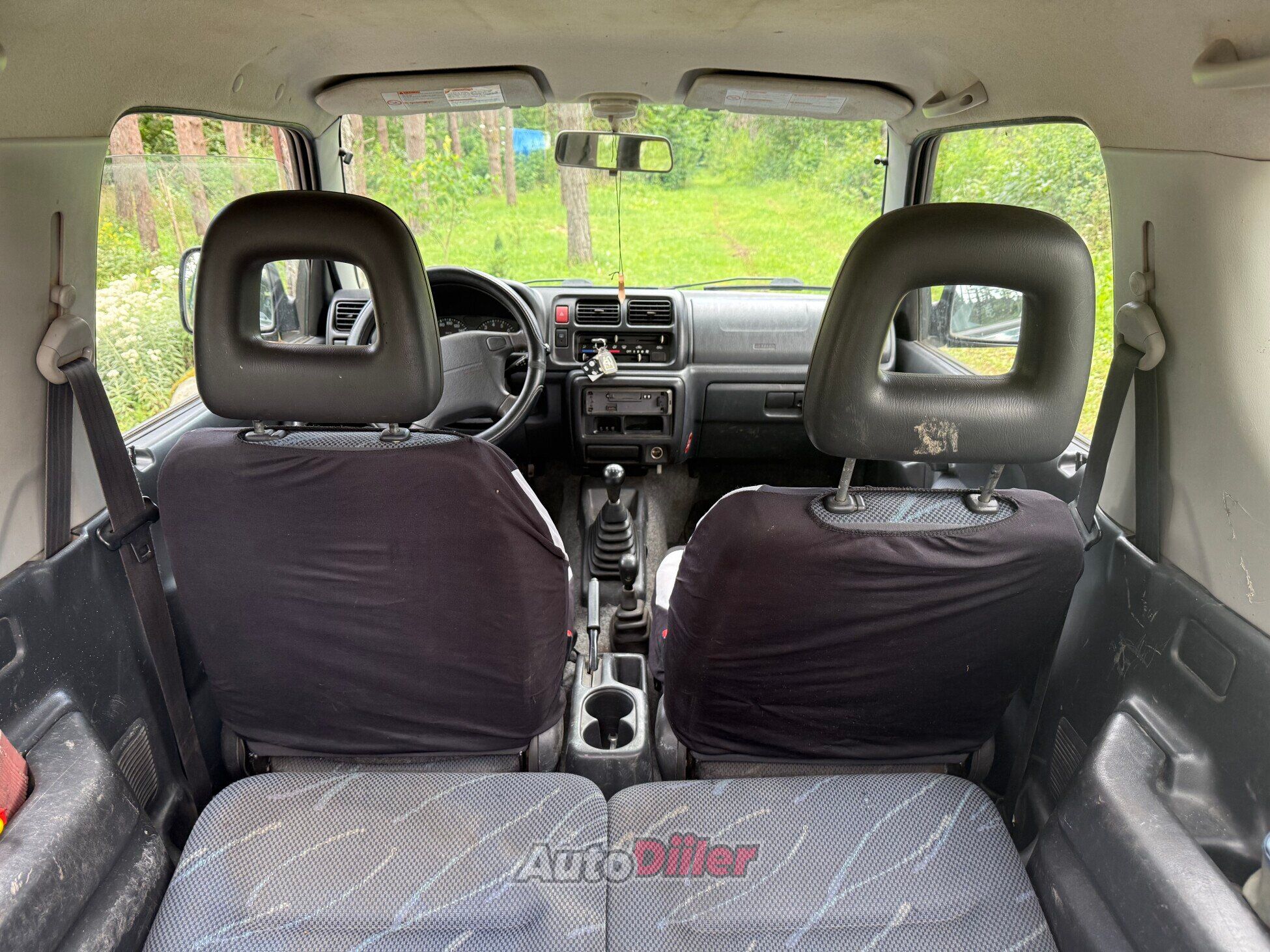 Suzuki Jimny 1.3 60kW 2004, photo 2/4