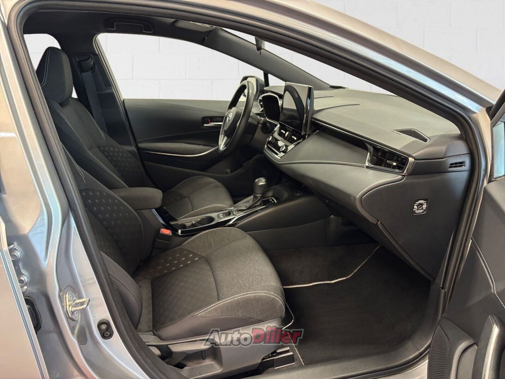 Toyota Corolla Active 1.8 72 kW 1.8 72kW 2023, photo 6/10