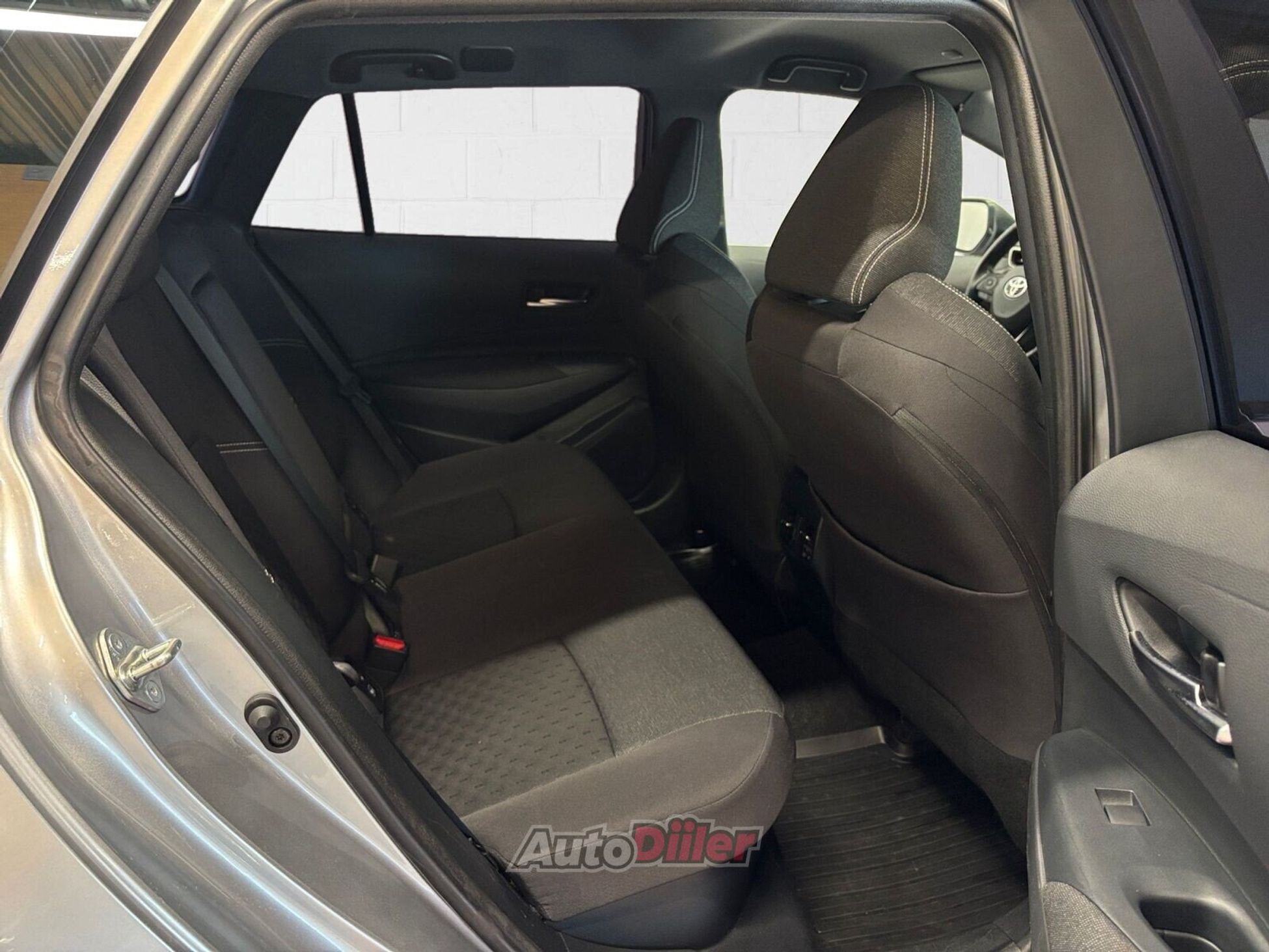 Toyota Corolla Active 1.8 72 kW 1.8 72kW 2023, photo 7/10