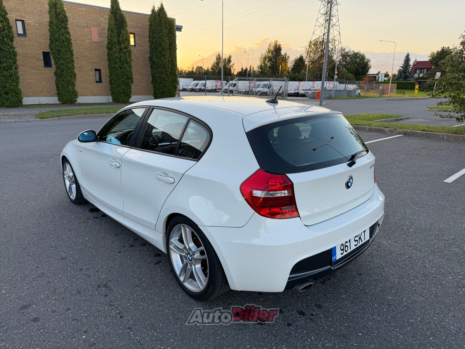 BMW 120 2.0 130kW 2008, kuva 4/10
