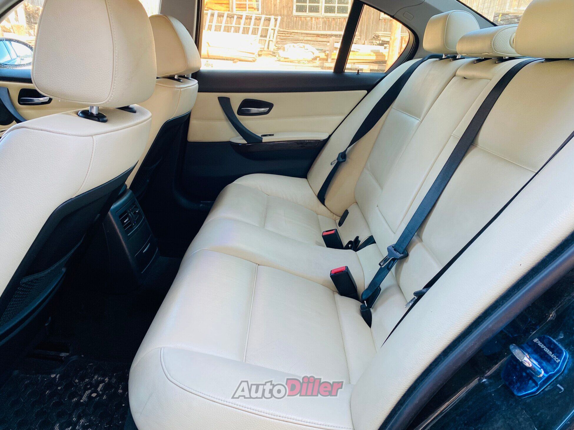 BMW 330 3.0 190kW 2009, kuva 7/9
