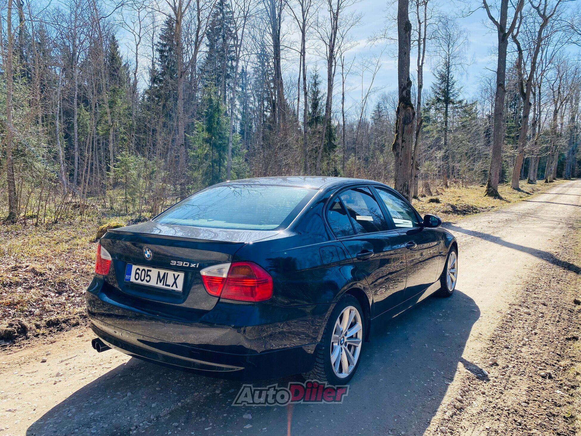 BMW 330 3.0 190kW 2009, kuva 2/9