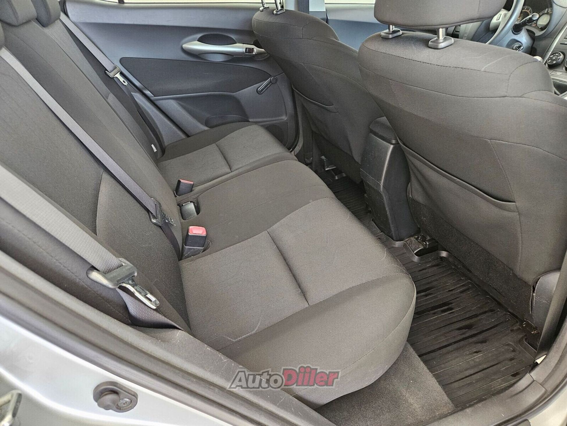 Toyota Auris Linea Terra 1.6 97kW 2012, photo 6/10