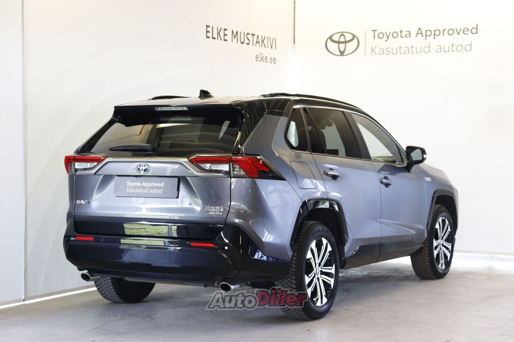 Toyota RAV4 Premium 2.5 136kW 2024, kuva 2/10