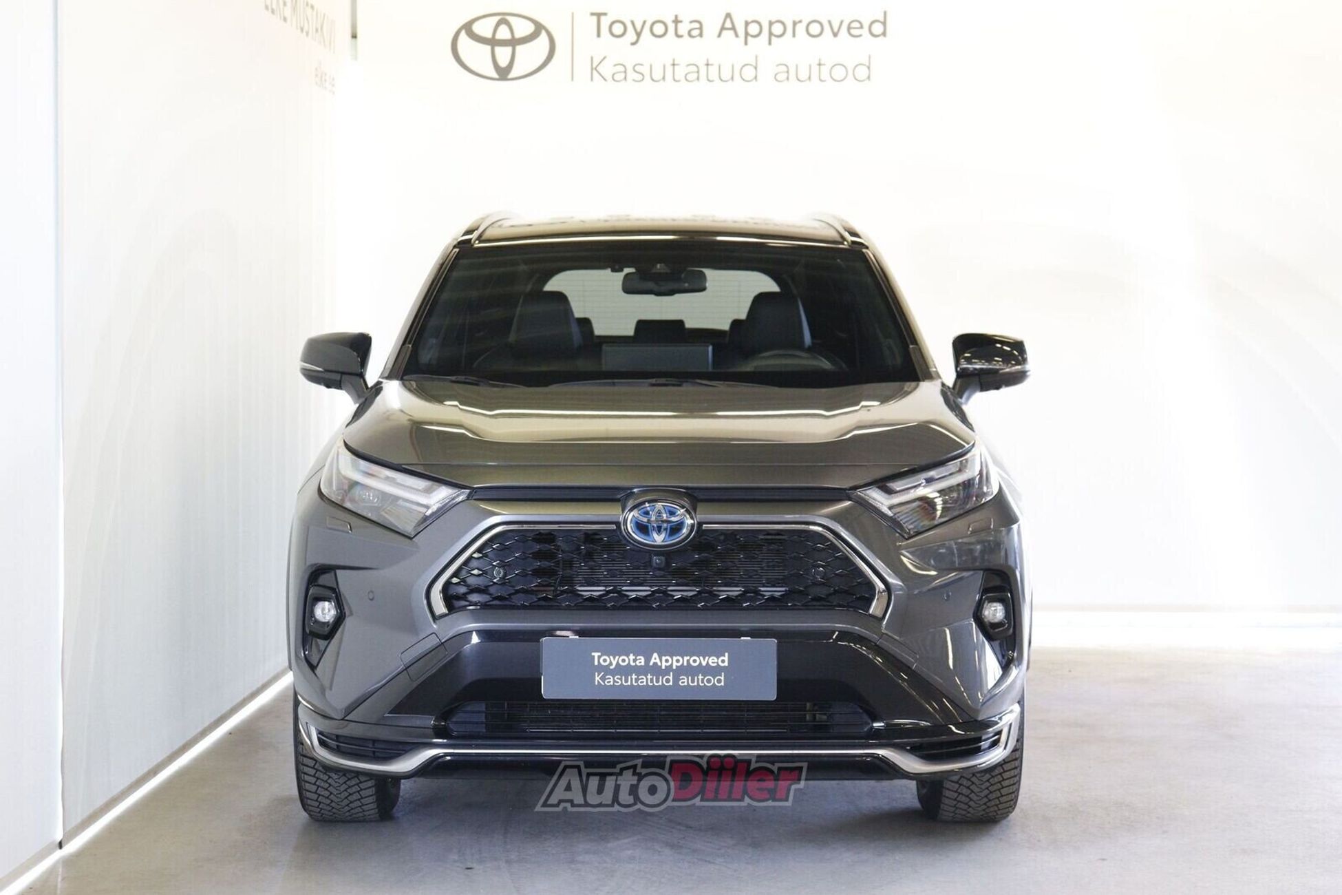 Toyota RAV4 Premium 2.5 136kW 2024, kuva 5/10