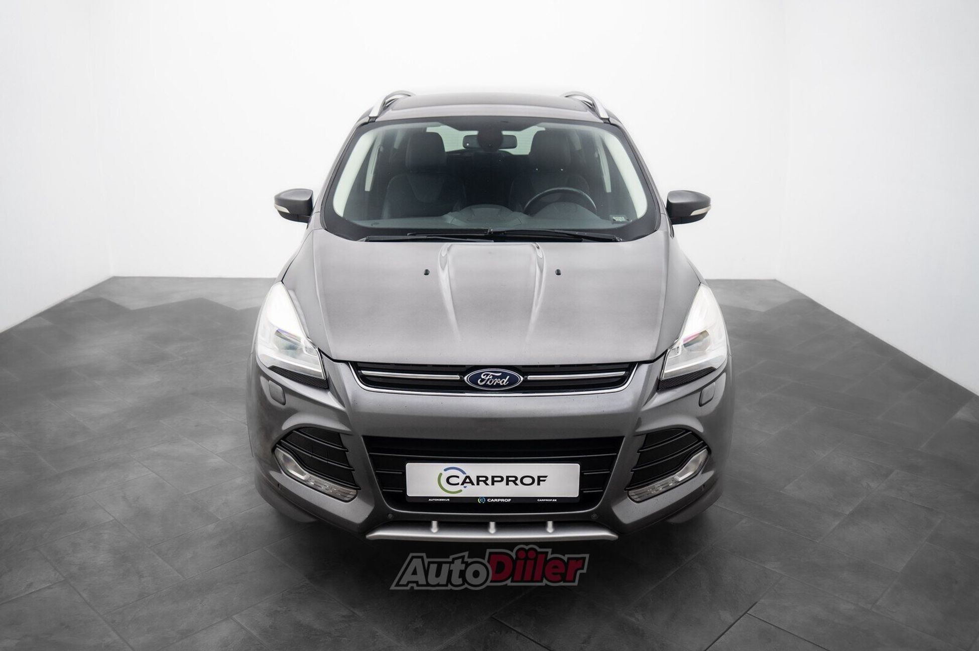 Ford Kuga 2.0 103kW 2014, photo 4/10