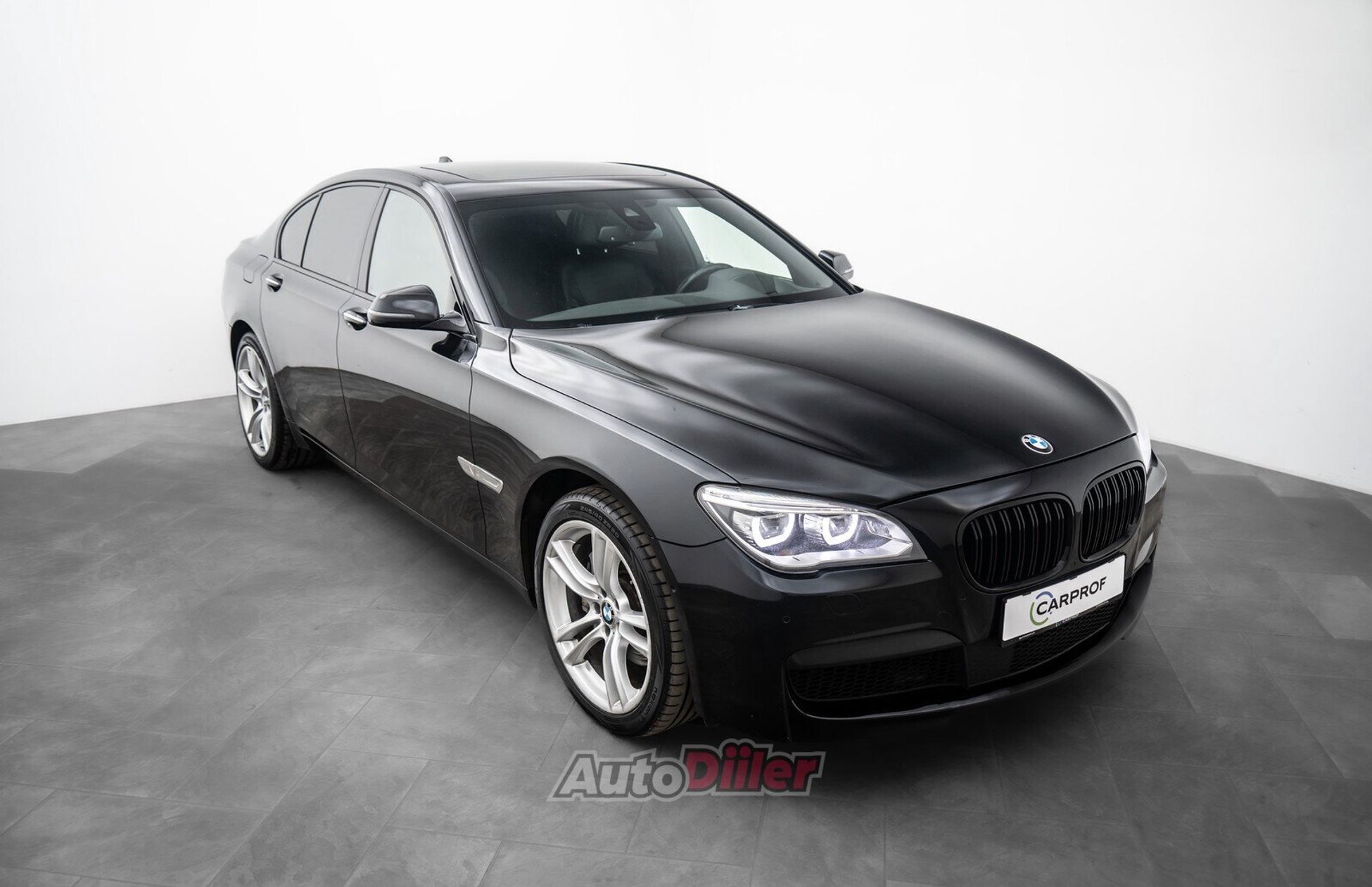 BMW 740 3.0 230kW 2013, kuva 5/10