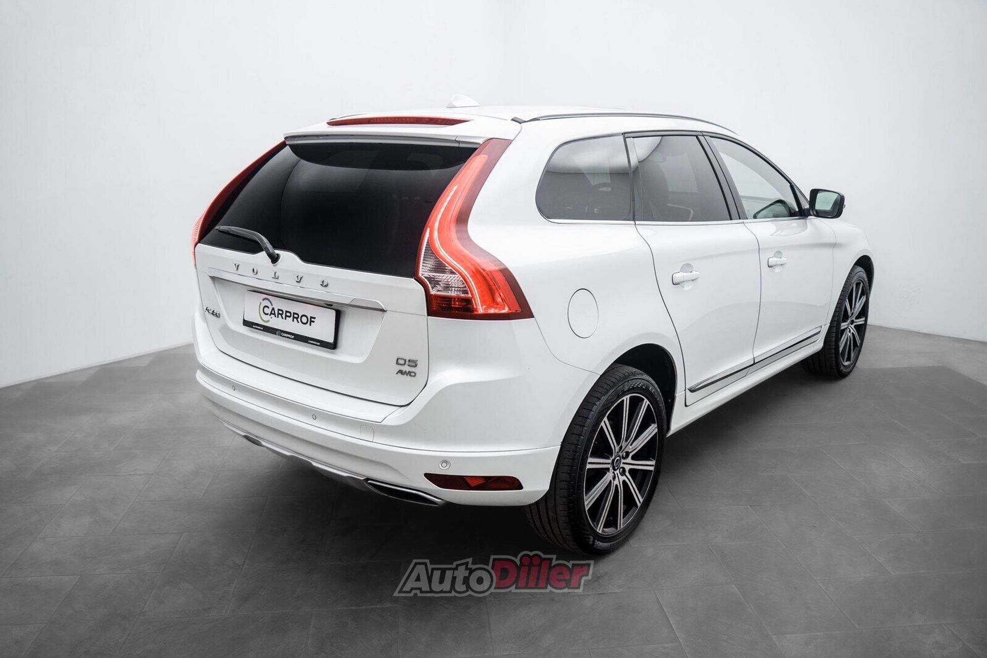 Volvo XC60 2.4 158kW 2013, photo 3/10