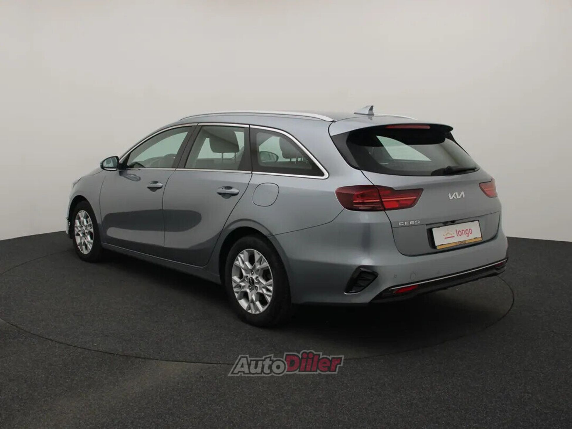 Kia cee'd / Ceed DynamicLine 1.5 118kW 2023, photo 7/10