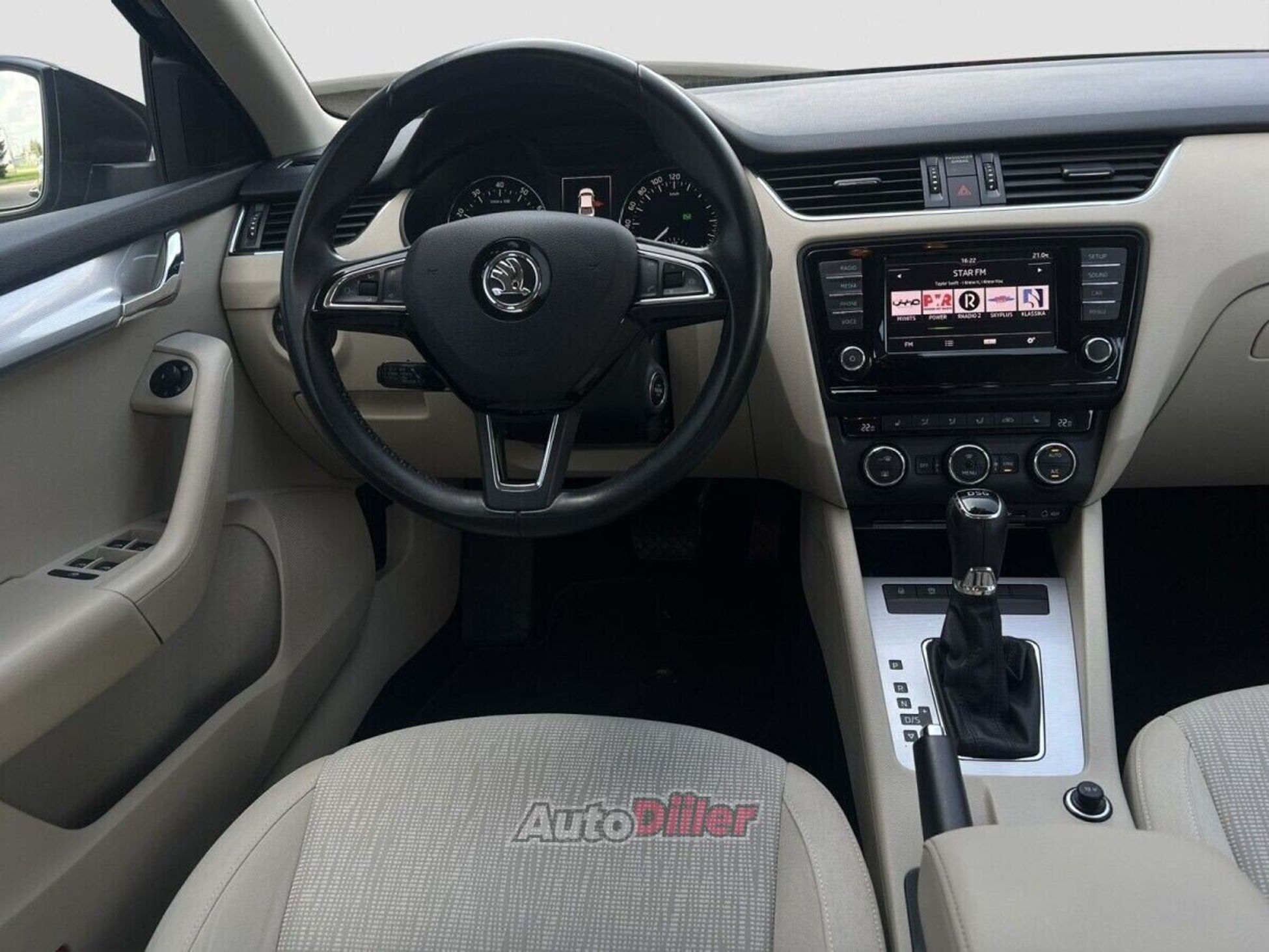 Skoda Octavia 1.4 110kW 2015, kuva 6/10