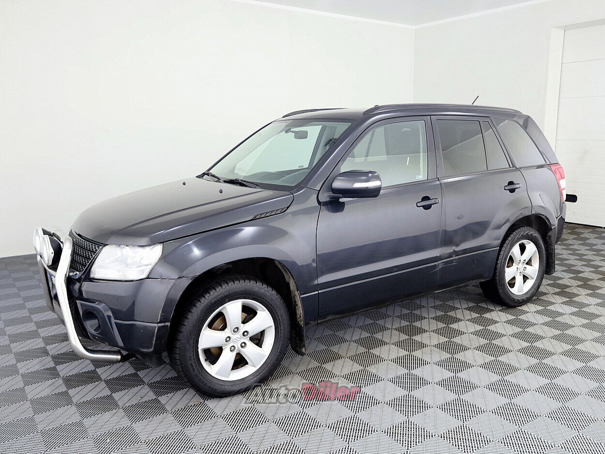 Suzuki Grand Vitara 2.4 124kW 2010, photo 2/7