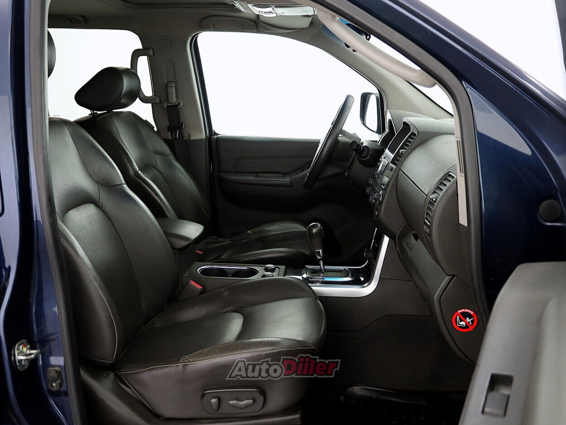 Nissan Pathfinder 3.0 170kW 2011, photo 6/8