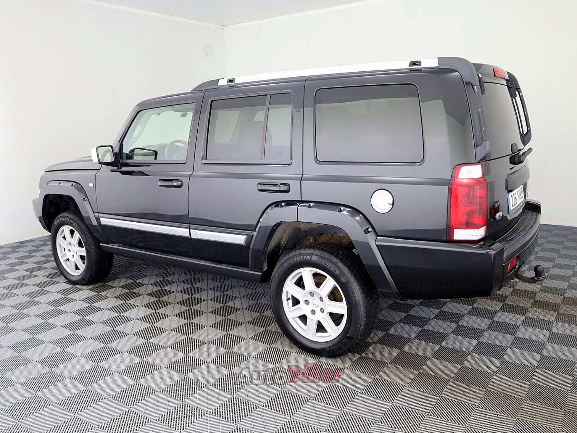 Jeep Commander 3.0 160kW 2007, photo 4/10