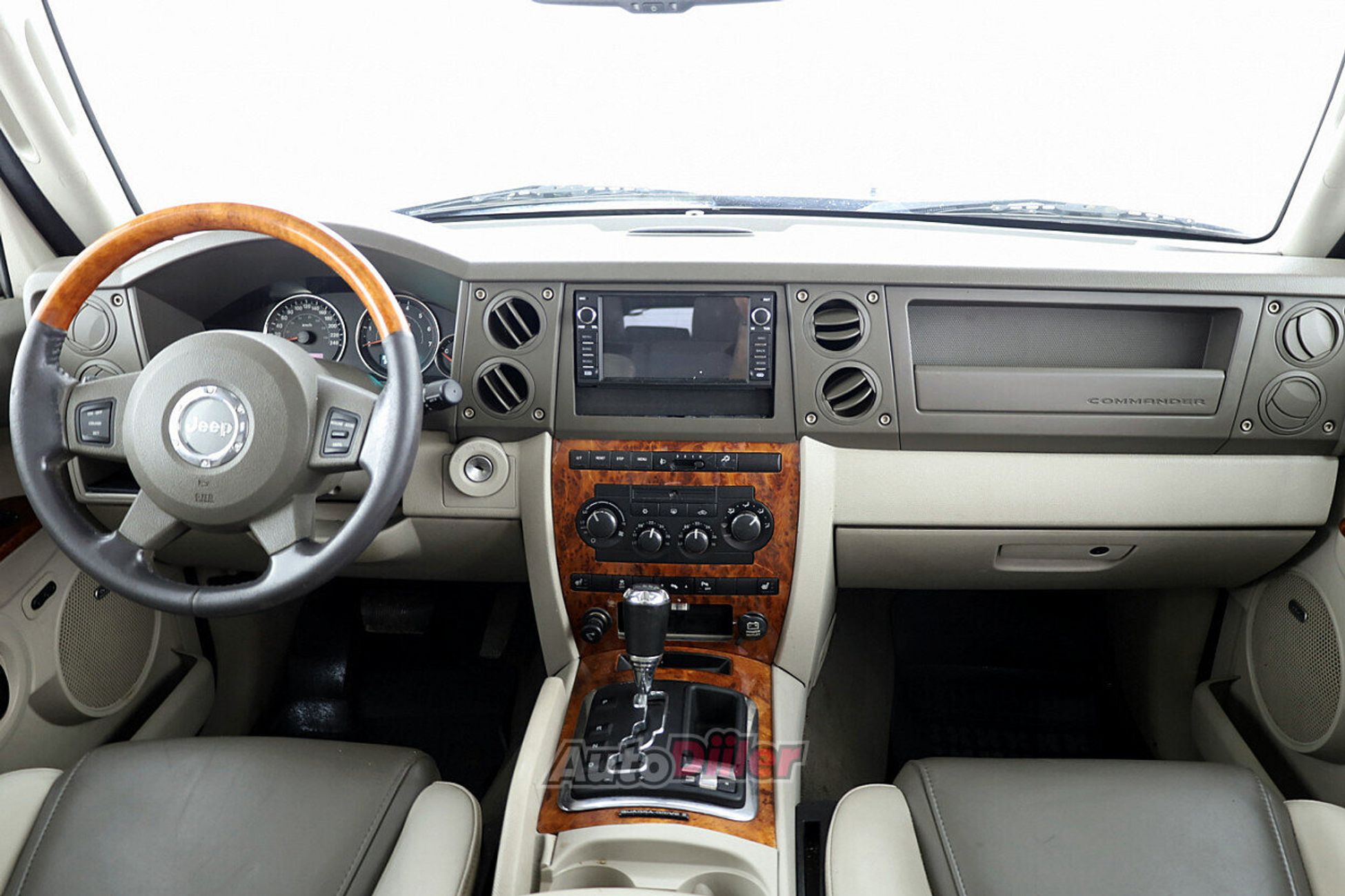 Jeep Commander 3.0 160kW 2007, photo 5/10