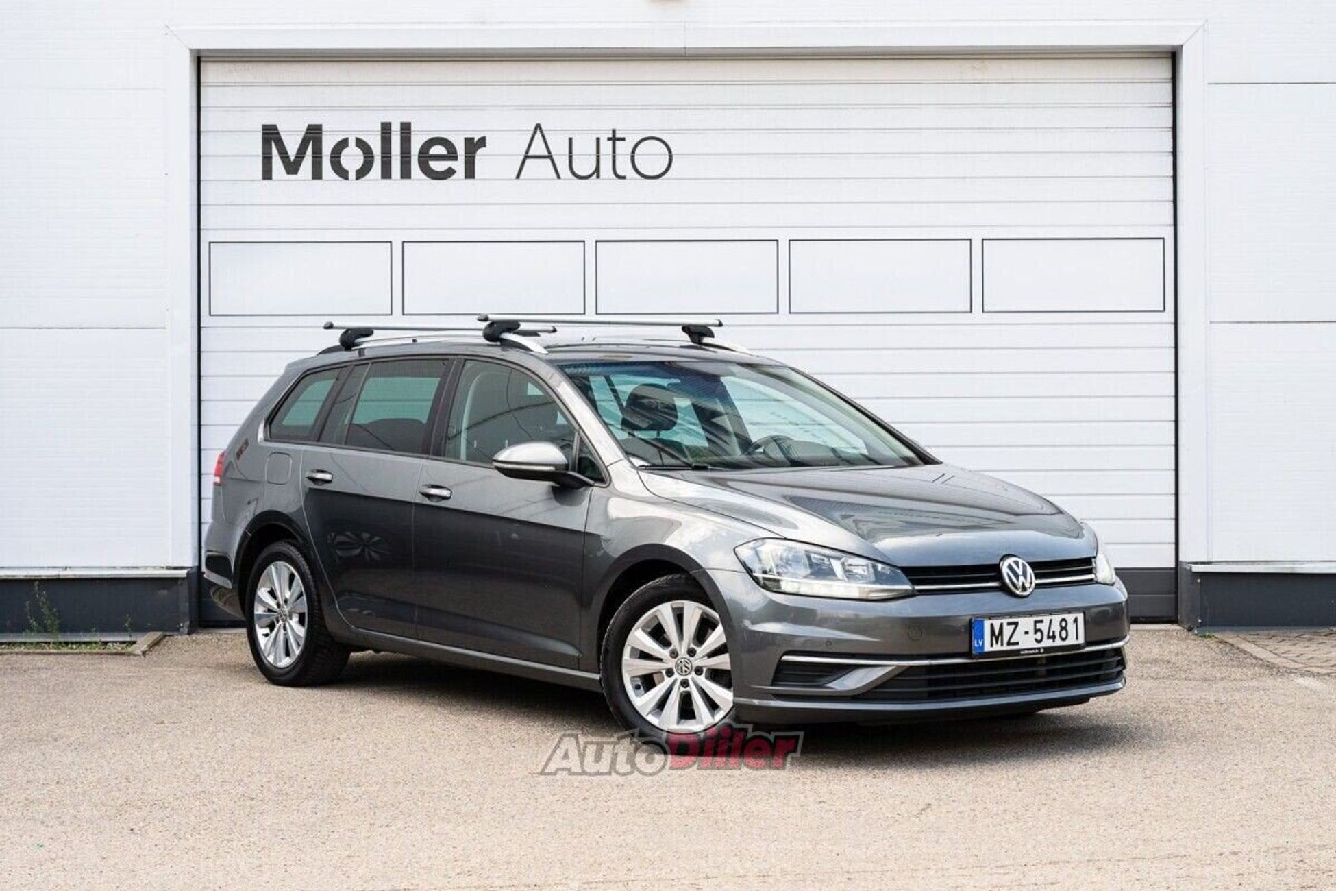 Volkswagen Golf 1.6 85kW 2018, photo 2/10