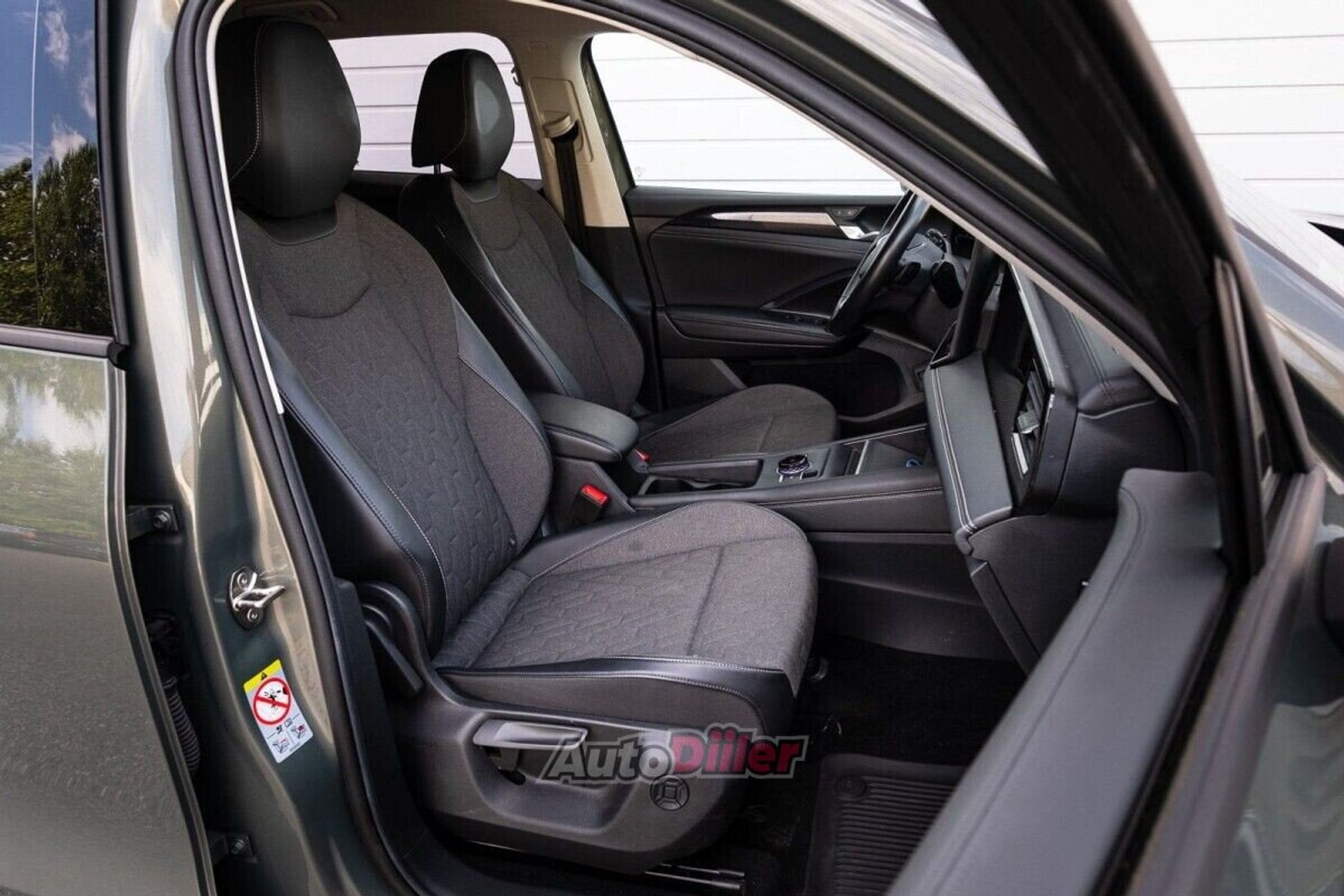 Volkswagen Tiguan 2.0 110kW 2024, kuva 6/10