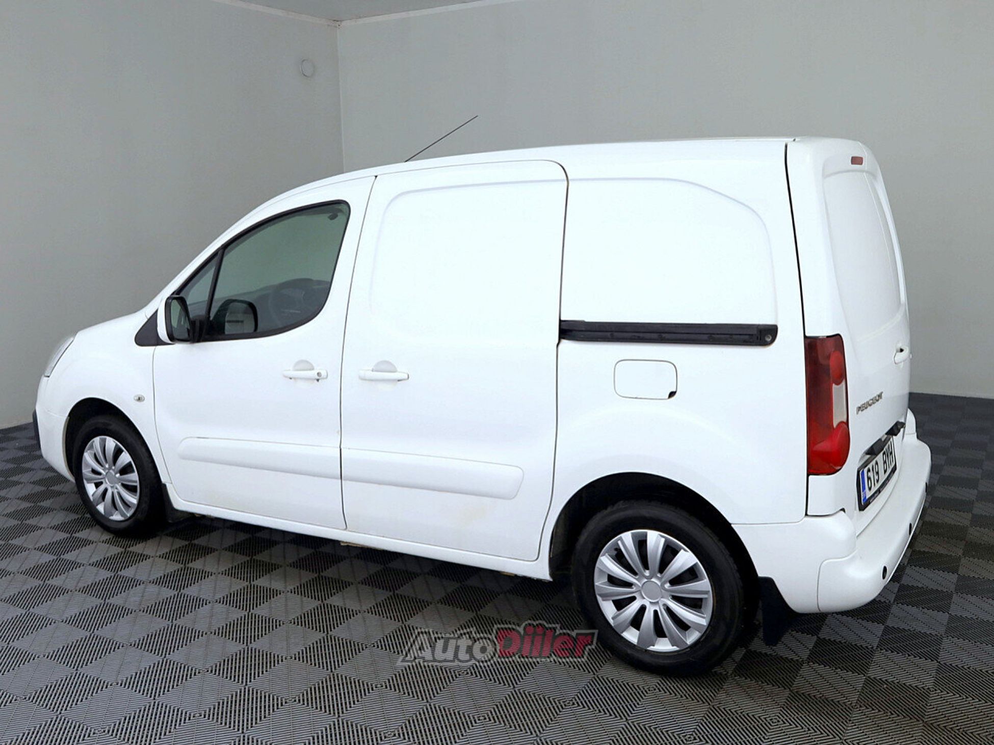 Peugeot Partner 1.6 55kW 2018, kuva 4/8