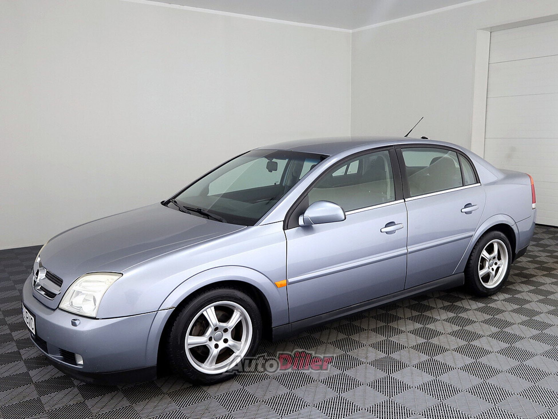 Opel Vectra 2.2 108kW 2003, photo 2/7