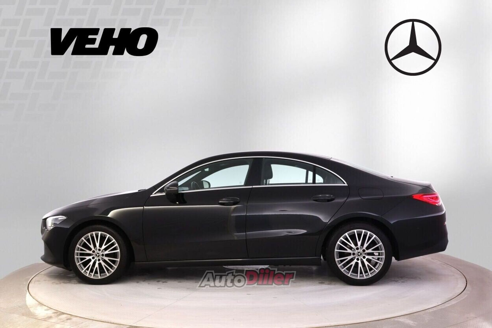 Mercedes-Benz CLA 180 2019, photo 5/10