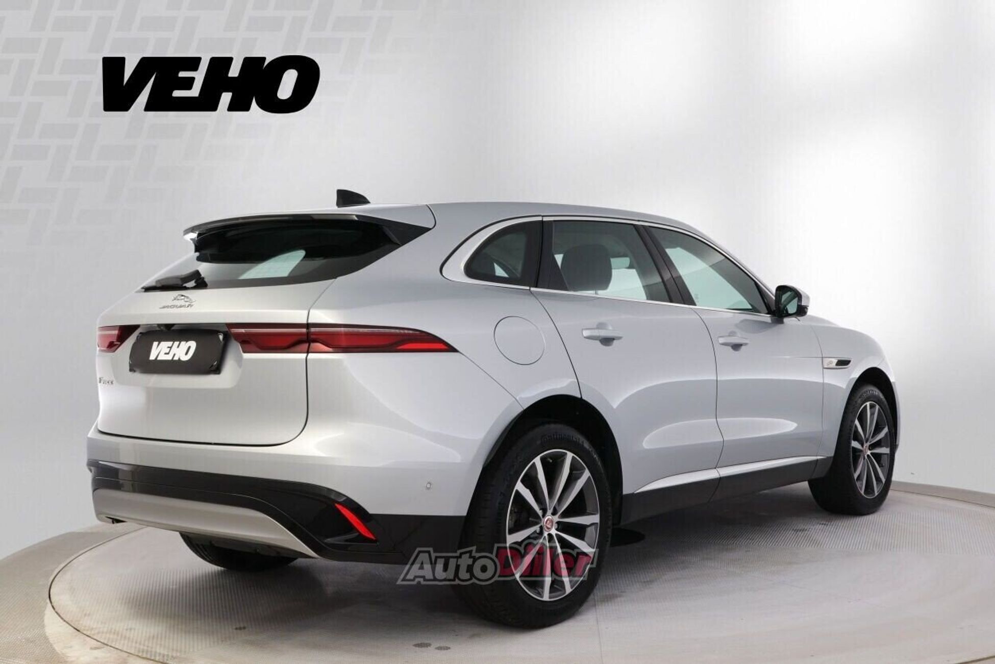 Jaguar F-Pace SE SE 2.0 150kW 2021, kuva 2/10