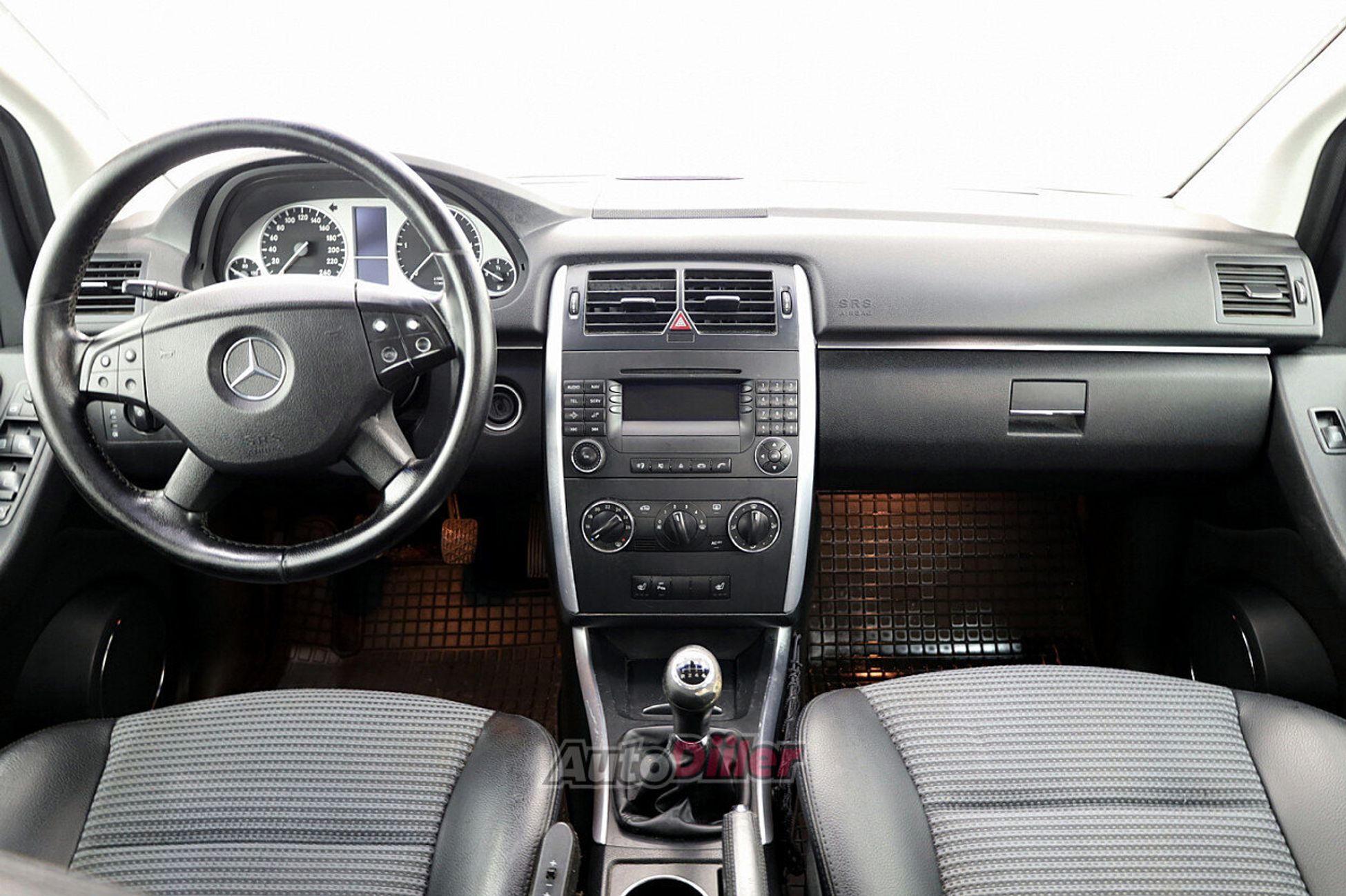 Mercedes-Benz B 180 2.0 80kW 2005, photo 5/7