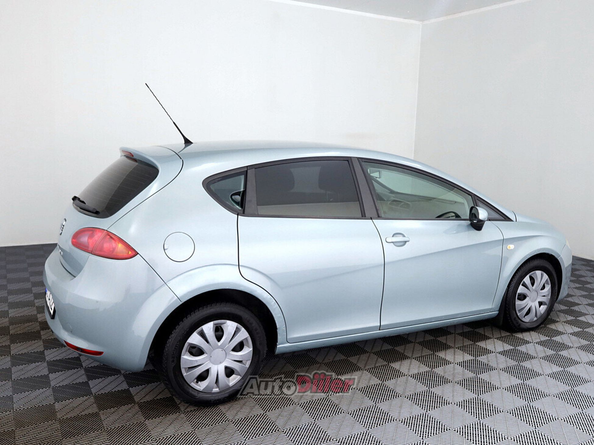 SEAT Leon 1.6 75kW 2007, photo 3/7