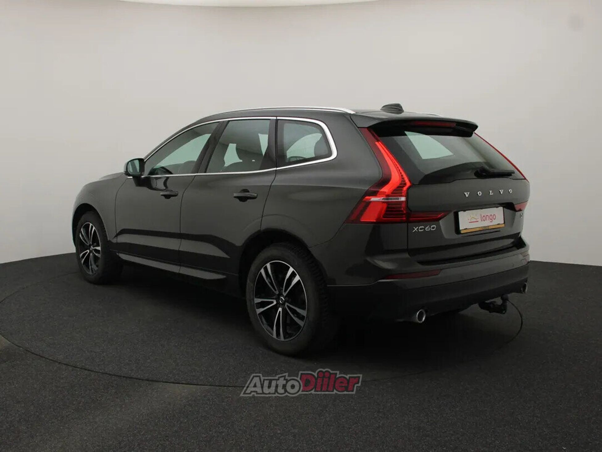 Volvo XC60 Momentum Pro 2.0 140kW 2019, photo 7/10