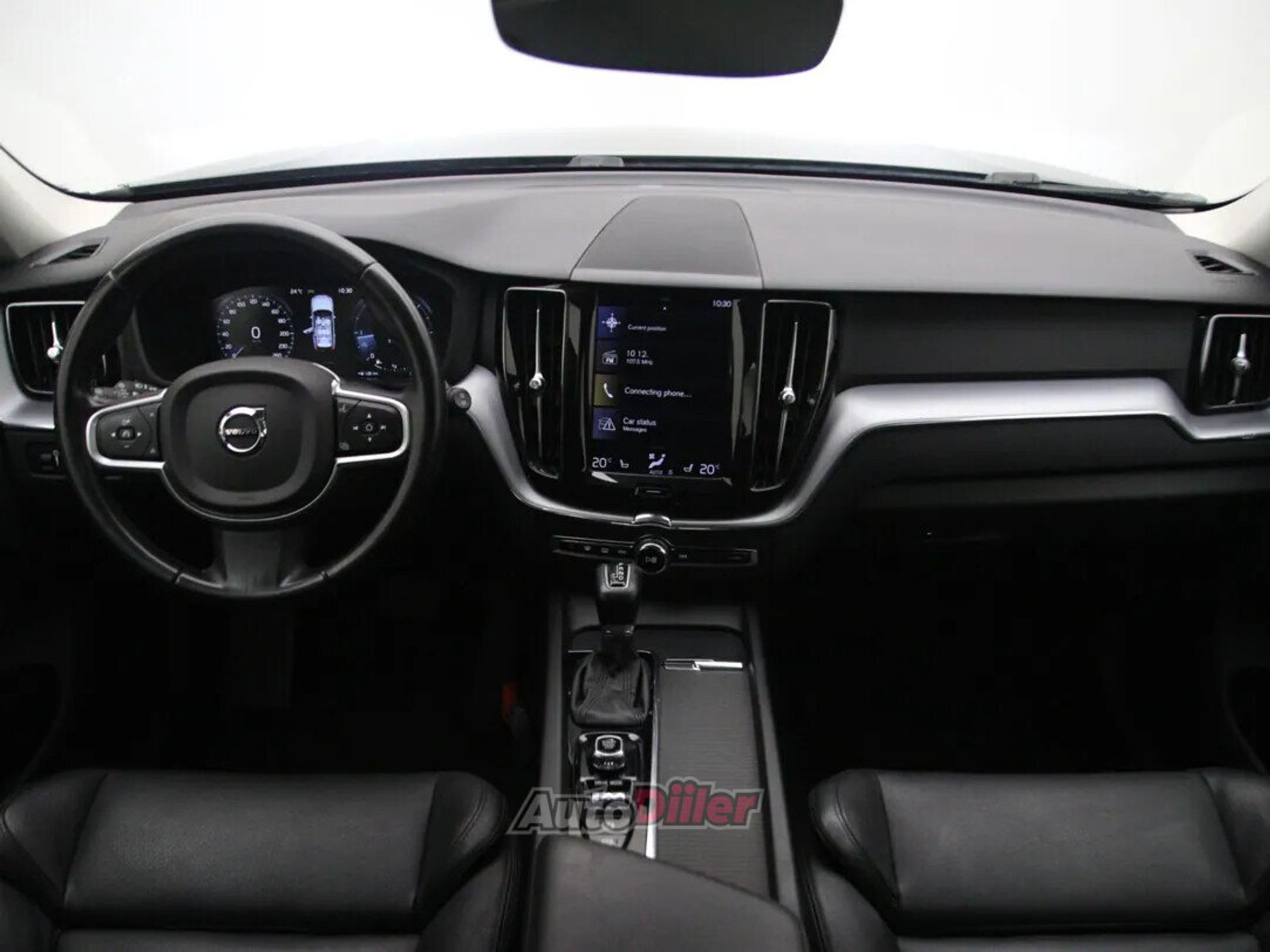 Volvo XC60 Momentum Pro 2.0 140kW 2019, photo 2/10