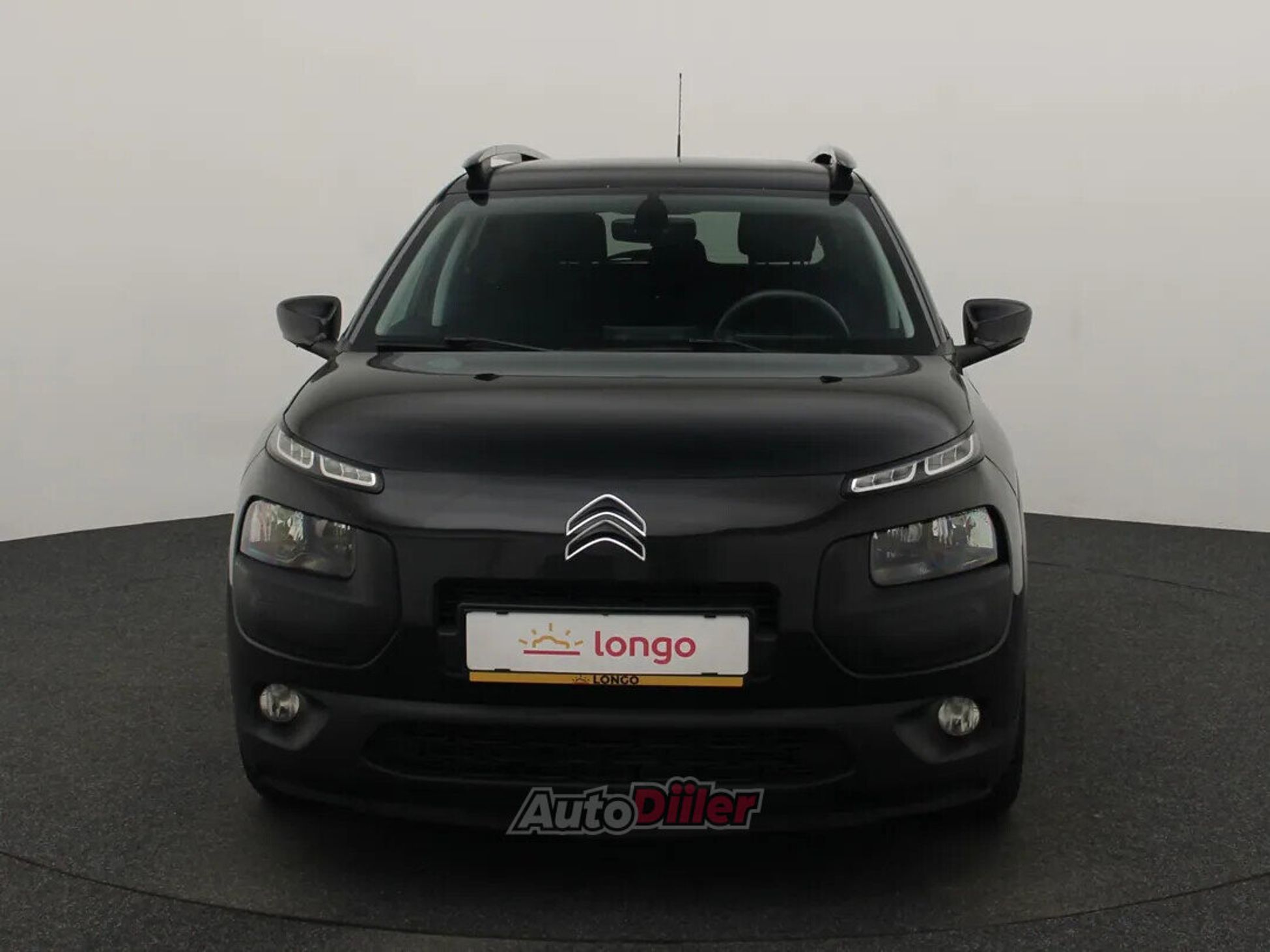 Citroen C4 Cactus Shine 1.6 73kW 2015, photo 3/10