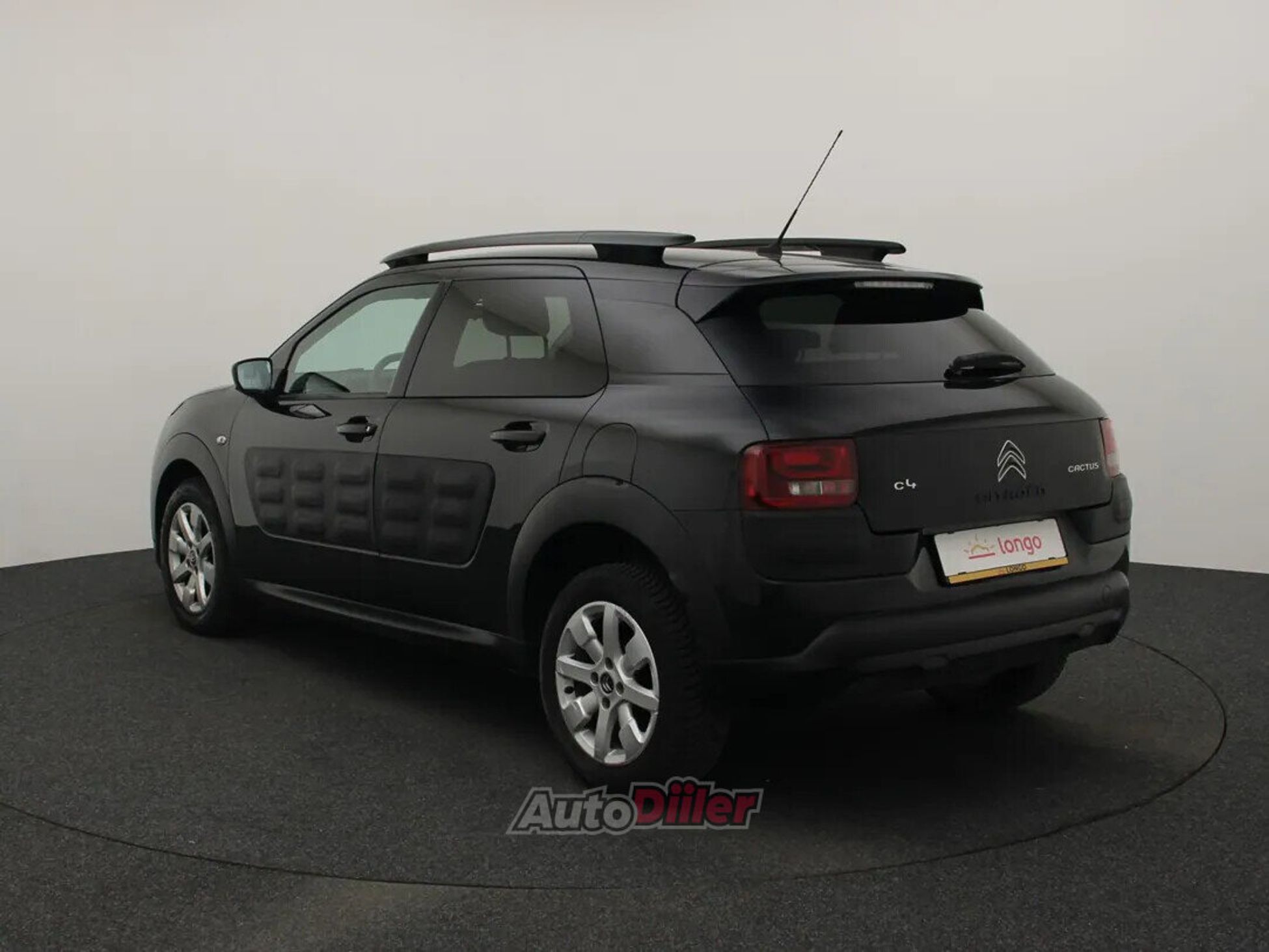 Citroen C4 Cactus Shine 1.6 73kW 2015, photo 7/10