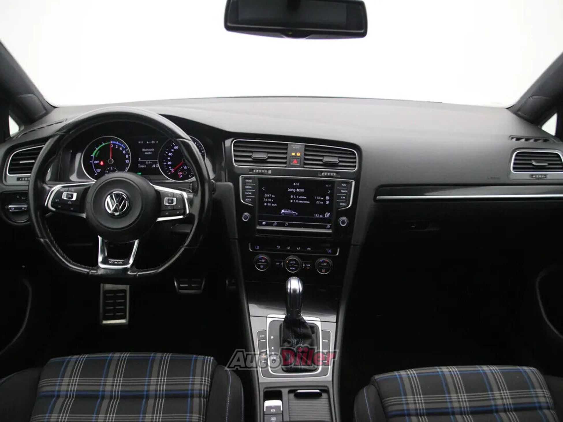 Volkswagen Golf GTE 1.4 150kW 2015, kuva 2/10