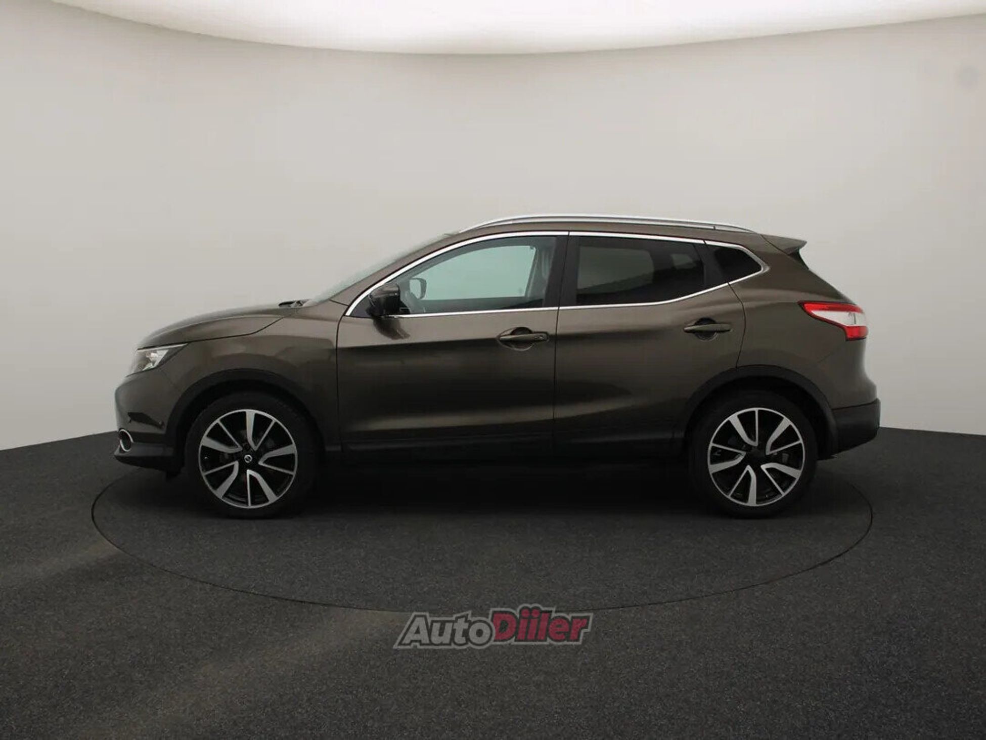 Nissan Qashqai Tekna 1.2 85kW 2015, kuva 6/10
