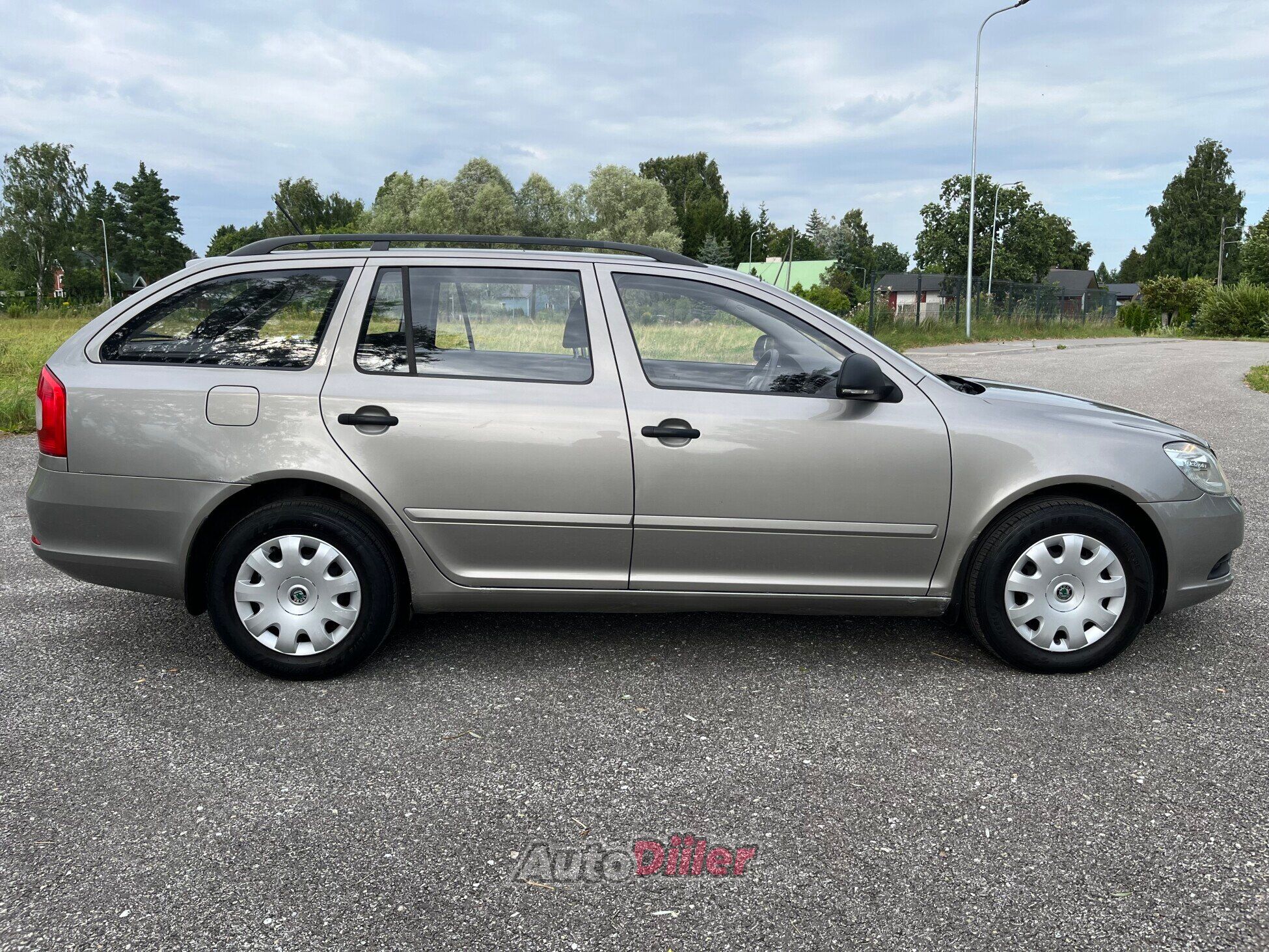 Skoda Octavia 1.2 77kW 2012, kuva 6/10