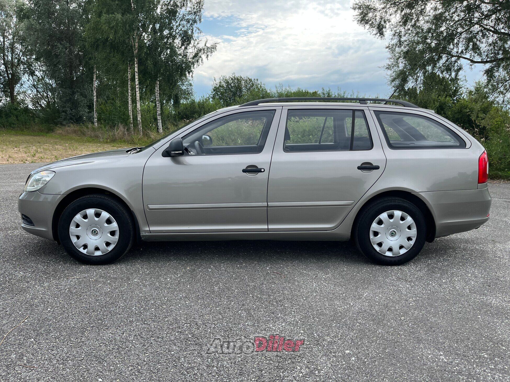 Skoda Octavia 1.2 77kW 2012, kuva 5/10