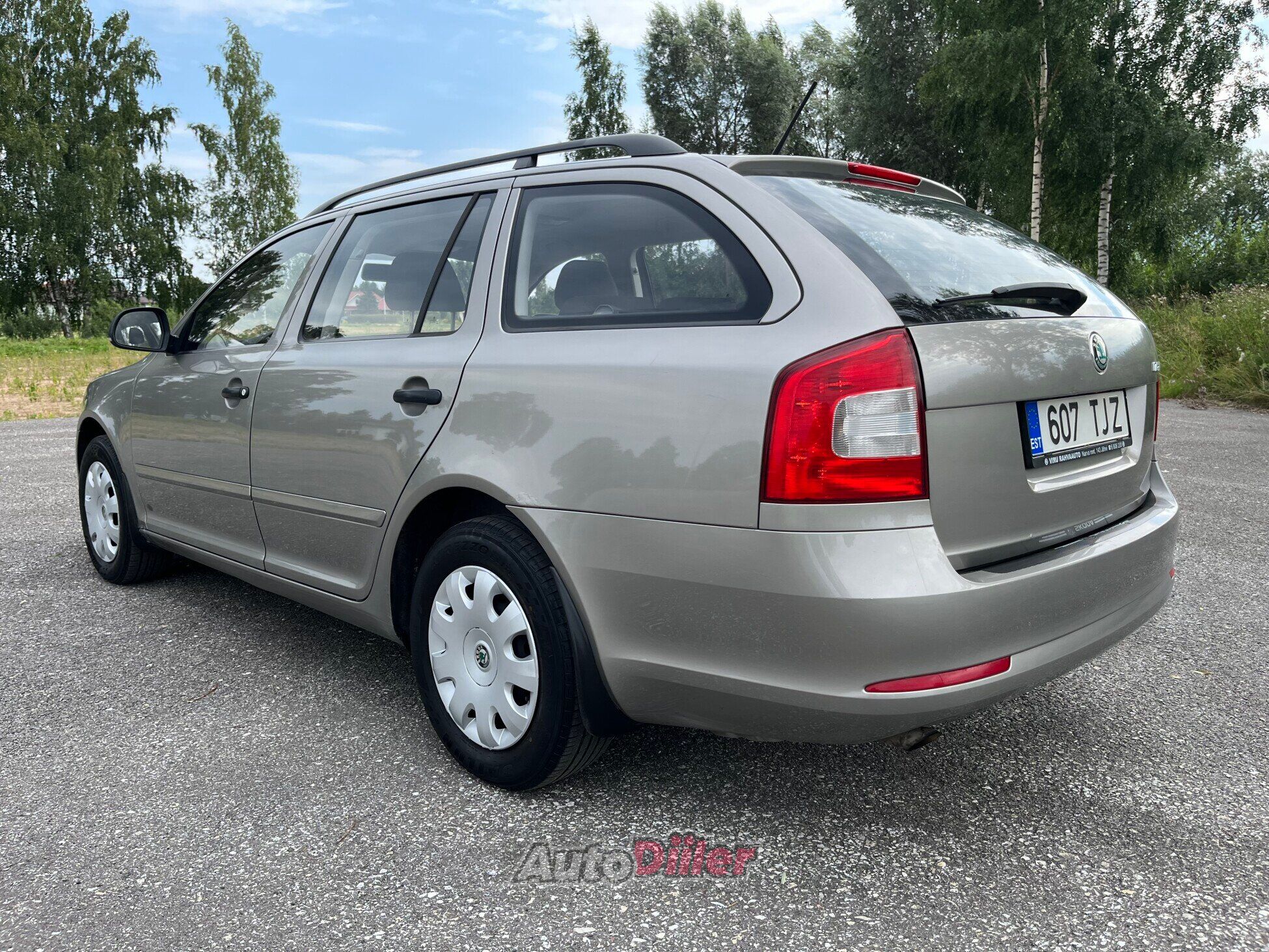 Skoda Octavia 1.2 77kW 2012, kuva 7/10