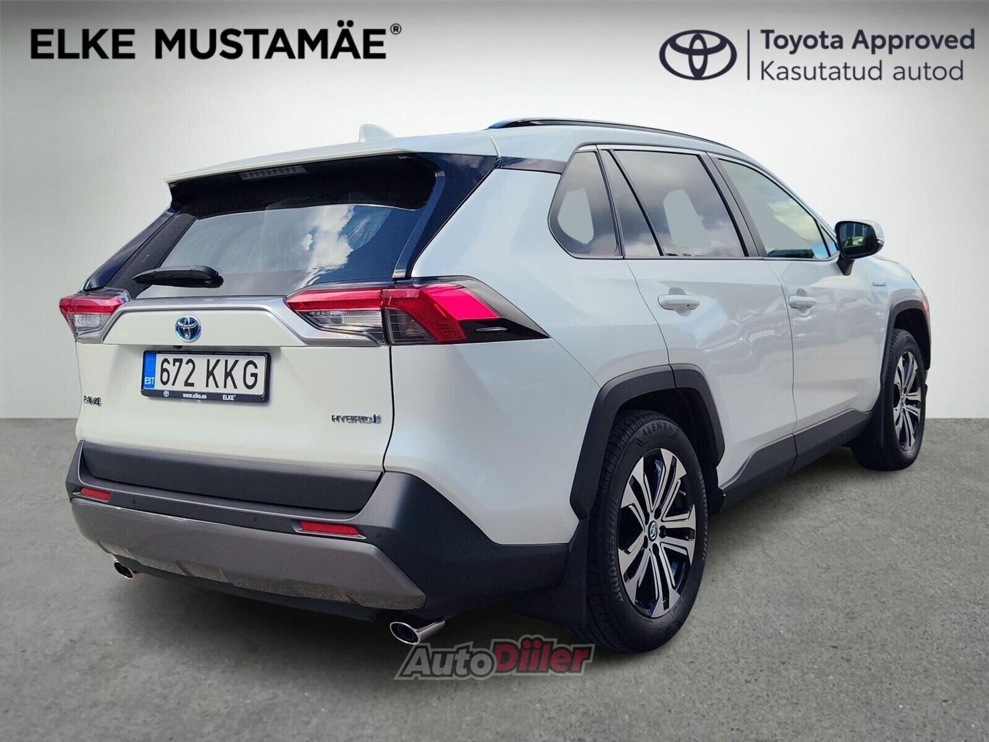 Toyota RAV4 Luxury Plus 2.5 131kW 2021, kuva 2/10