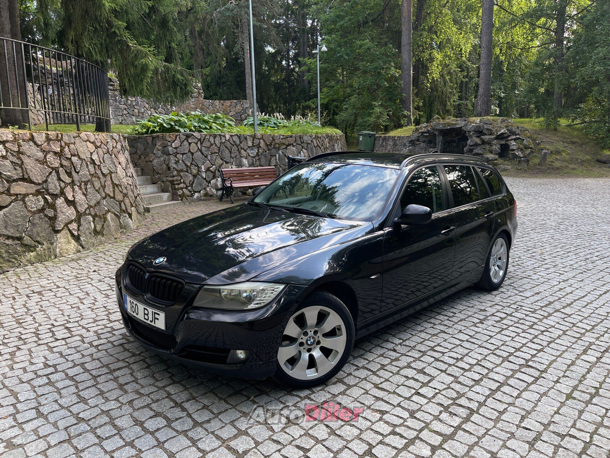 BMW 318 2.0 100kW 2010, kuva 3/10