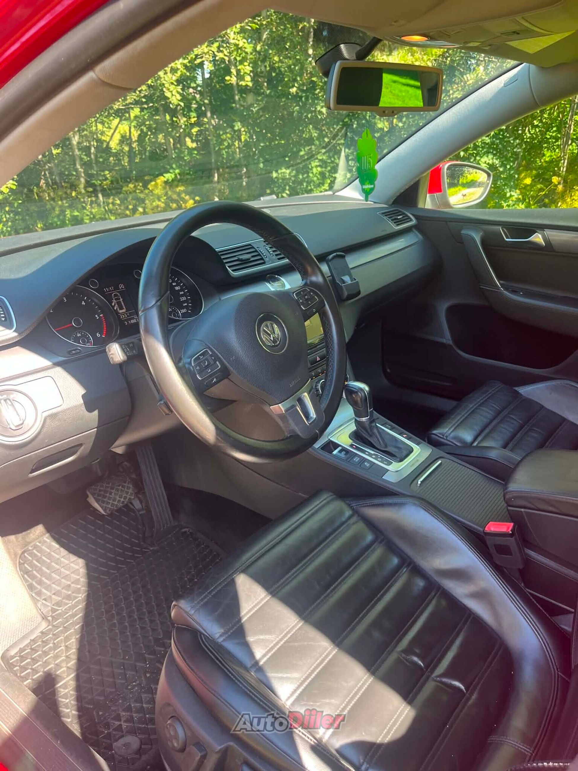 Volkswagen Passat 2.0 130kW 2013, photo 3/7